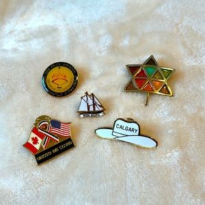 Bundle of 5 Canada pins, lapel pins, Canadiana